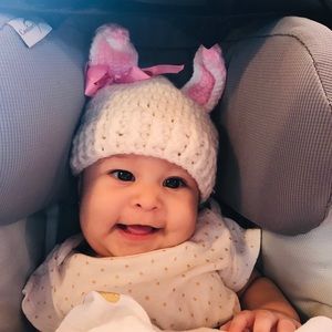 Baby girl Crochet bunny ears hat 0-6m white pink